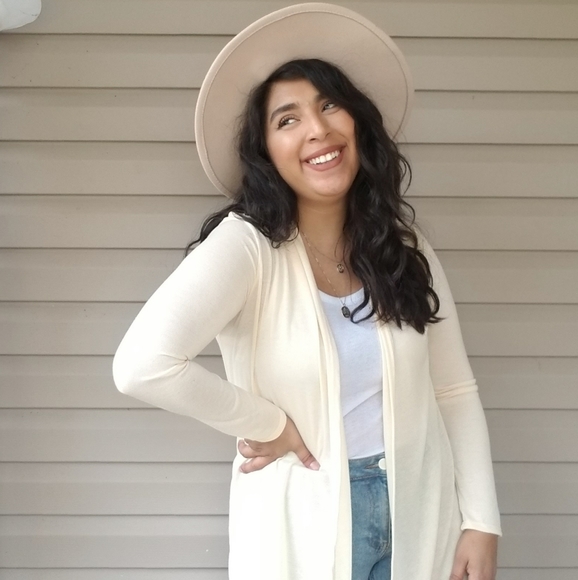 DREAMING OF REVELRY CARDIGAN IN LIGHT YELL… - Picture 4 of 9